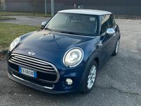 Usata Mini Cooper D 116 CV (85 kW) 2014 Blu Utilitaria