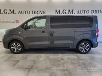 Usata Peugeot Traveller Business-Line 177 CV (130 kW) 2025 Grigio scuro Monovolume