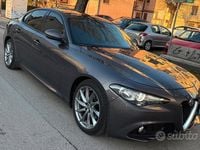 Usata Alfa Romeo Giulia Super 150 CV (110 kW) 2016 Grigio Berlina