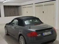 Usata Audi TT Roadster Design 225 CV (165 kW) 2000 Grigio Cabrio