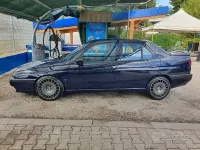 Usata Alfa Romeo 155 186 CV (136 kW) 1996 Blu Berlina