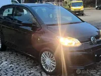 Usata VW up! 60 CV (44 kW) 2020 Nero Utilitaria