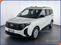 Usata Ford Tourneo Courier Titanium 124 CV (91 kW) 2025 Bianco Monovolume