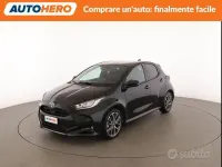 Usata Toyota Yaris Hybrid Lounge 92 CV (67 kW) 2024 Nero Berlina