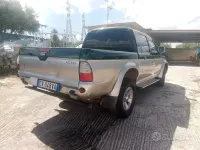 Usata Mitsubishi L200 115 CV (84 kW) 2005 Pick-up