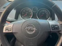 Usata Opel Astra 110 CV (80 kW) 2004 Grigio Berlina
