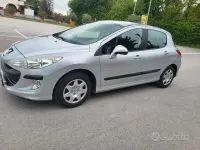 Usata Peugeot 308 98 CV (72 kW) 2011 Grigio Berlina