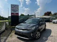 Usata Kia Stonic Style 82 CV (60 kW) 2021 Grigio SUV