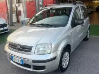 Usata Fiat Panda 75 CV (55 kW) 2011 Grigio Utilitaria