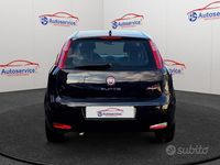 Usata Fiat Punto Lounge 2015 Blu Utilitaria