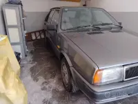 Usata Lancia Delta 75 CV (55 kW) 1990 Grigio Utilitaria
