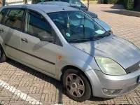Usado Ford Fiesta 68 HP (50 kW) 2004 Other Citadino