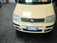 Usata Fiat Panda 2005 Giallo Utilitaria