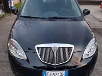 Usata Lancia Ypsilon 69 CV (50 kW) 2012 Nero Utilitaria
