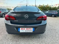 Usata Opel Astra Cosmo 131 CV (96 kW) 2014 Nero Berlina
