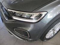 Nuova VW T-Roc Life 150 CV (110 kW) 2025 Indium grey SUV