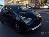 Usata Toyota Aygo Connect Style 72 CV (52 kW) 2019 Nero Utilitaria