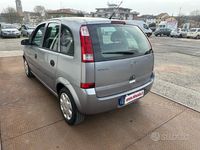 Usata Opel Meriva Enjoy 90 CV (66 kW) 2005 Grigio Monovolume