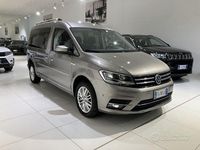 Usado VW Caddy Maxi Highline 150 CV (110 kW) 2018 Gris Monovolumen