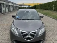 Usata Lancia Ypsilon Gold 69 CV (50 kW) 2012 Grigio Utilitaria