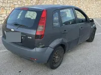 Usata Ford Fiesta 68 CV (50 kW) 2005 Grigio Utilitaria