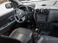 Usata Dacia Lodgy Stepway 116 CV (85 kW) 2019 Bluazzurro Monovolume
