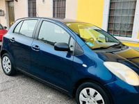 Usata Toyota Yaris Sol 65 CV (47 kW) 2006 Blu Berlina