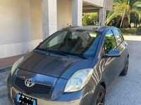 Usata Toyota Yaris 90 CV (66 kW) 2009 Utilitaria