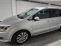 Begagnad VW Sharan Highline 150 HK (110 kW) 2015 Silver Minibuss