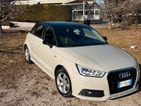 Usata Audi A1 Sportback 90 CV (66 kW) 2018 Grigio Utilitaria