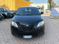 Usata Lancia Ypsilon 69 CV (50 kW) 2015 Nero Utilitaria