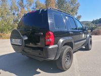 usata Jeep Cherokee 2.8 crd KJ 2003