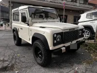 Usado Land Rover Defender 68 CV (50 kW) 1989 Blanco SUV