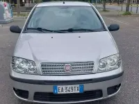 Usata Fiat Punto Classica 60 CV (44 kW) 2010 Grigio Utilitaria