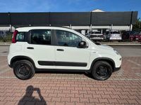 Usata Fiat Panda 4x4 S 95 CV (69 kW) 2018 Bianco gelato Utilitaria