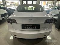 Usata Tesla Model 3 324 kW (441 CV) 2021 Bianco Berlina