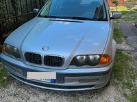 Usata BMW 318 1999 Grigio Berlina