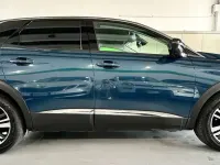 Usata Peugeot 3008 Allure 131 CV (96 kW) 2022 Blu/azzurro SUV