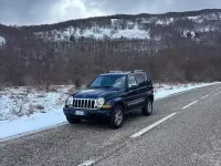 Usata Jeep Cherokee 163 CV (119 kW) 2006 Blu SUV