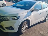 Usata Dacia Sandero 100 CV (73 kW) 2024 Bianco Utilitaria