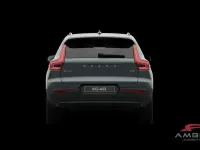 Nuova Volvo XC40 Plus 163 CV (119 kW) 2026 Verde SUV