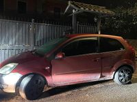 Usata Ford Fiesta 2007 Rosso Utilitaria