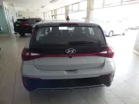 Nuova Hyundai i20 100 CV (73 kW) 2026 Grigio Utilitaria