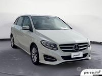 Usata Mercedes B180 Executive 122 CV (89 kW) 2017 Bianco Utilitaria