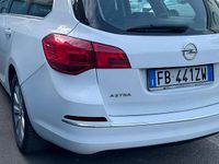 Usata Opel Astra Cosmo 110 CV (80 kW) 2016 Bianco Station wagon