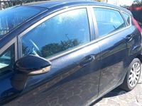 Usata Ford Fiesta 71 CV (52 kW) 2011 Nero Utilitaria