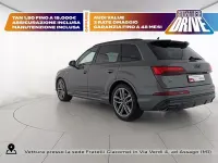 Usata Audi Q7 S-Line 286 CV (210 kW) 2025 Grigio daytona perla SUV