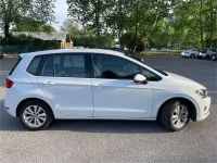 Usata VW Golf Sportsvan Comfortline 110 CV (80 kW) 2015 Bianco Monovolume