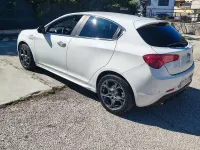 Usata Alfa Romeo Giulietta 140 CV (102 kW) 2011 Bianco Utilitaria