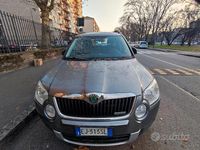 Usata Skoda Yeti 105 CV (77 kW) 2011 Grigio SUV